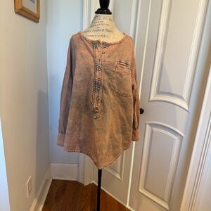 Casual Button-Up Shirt in Washed Brown